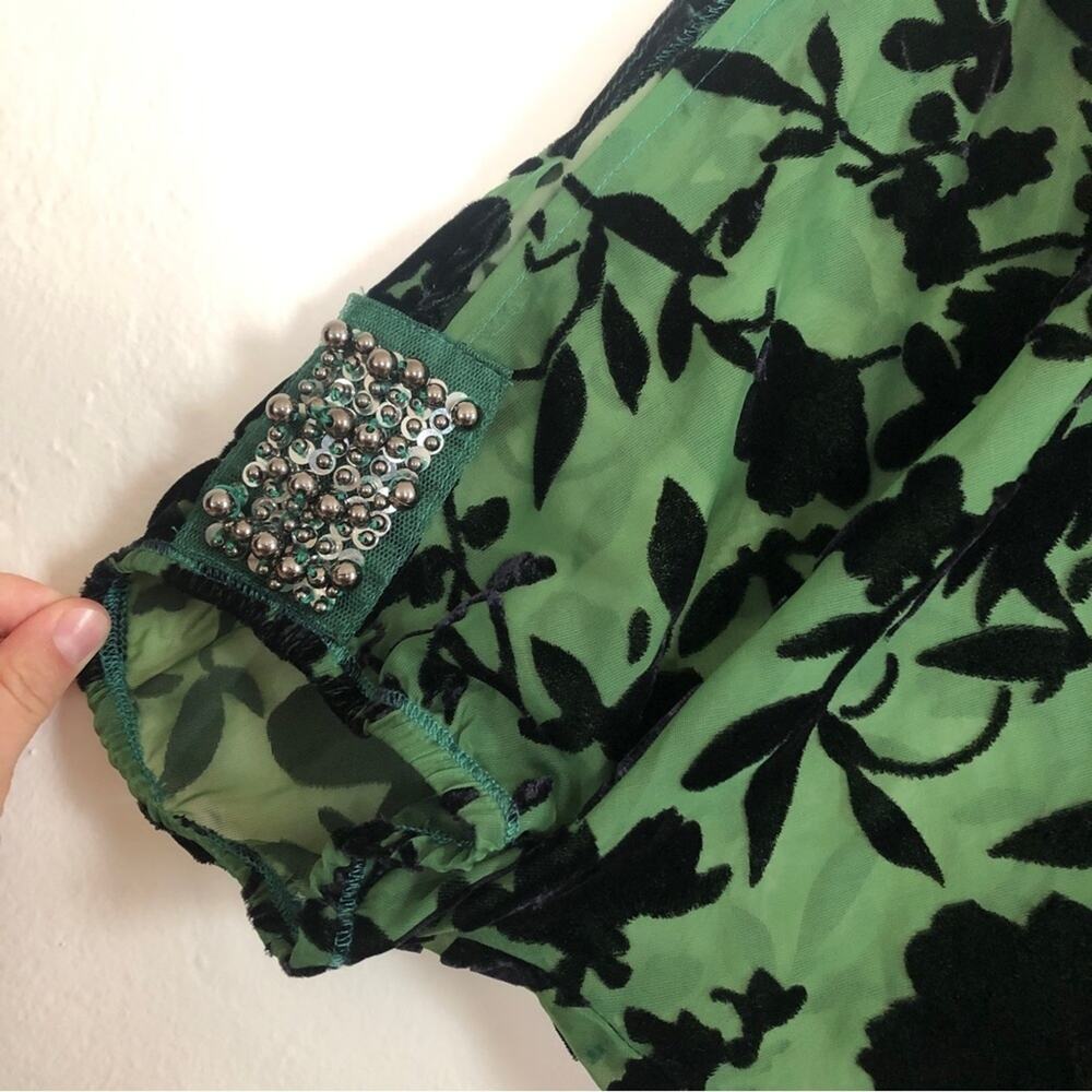 Awake Couture Green Black Velvet Velour Floral Flutter Sleeve Blouse Top Large - Picture 4 of 8